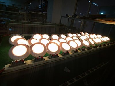 Plastic resin filled pool light 4W aging test