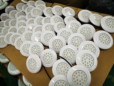 Plastic resin filled pool light 4W assembling